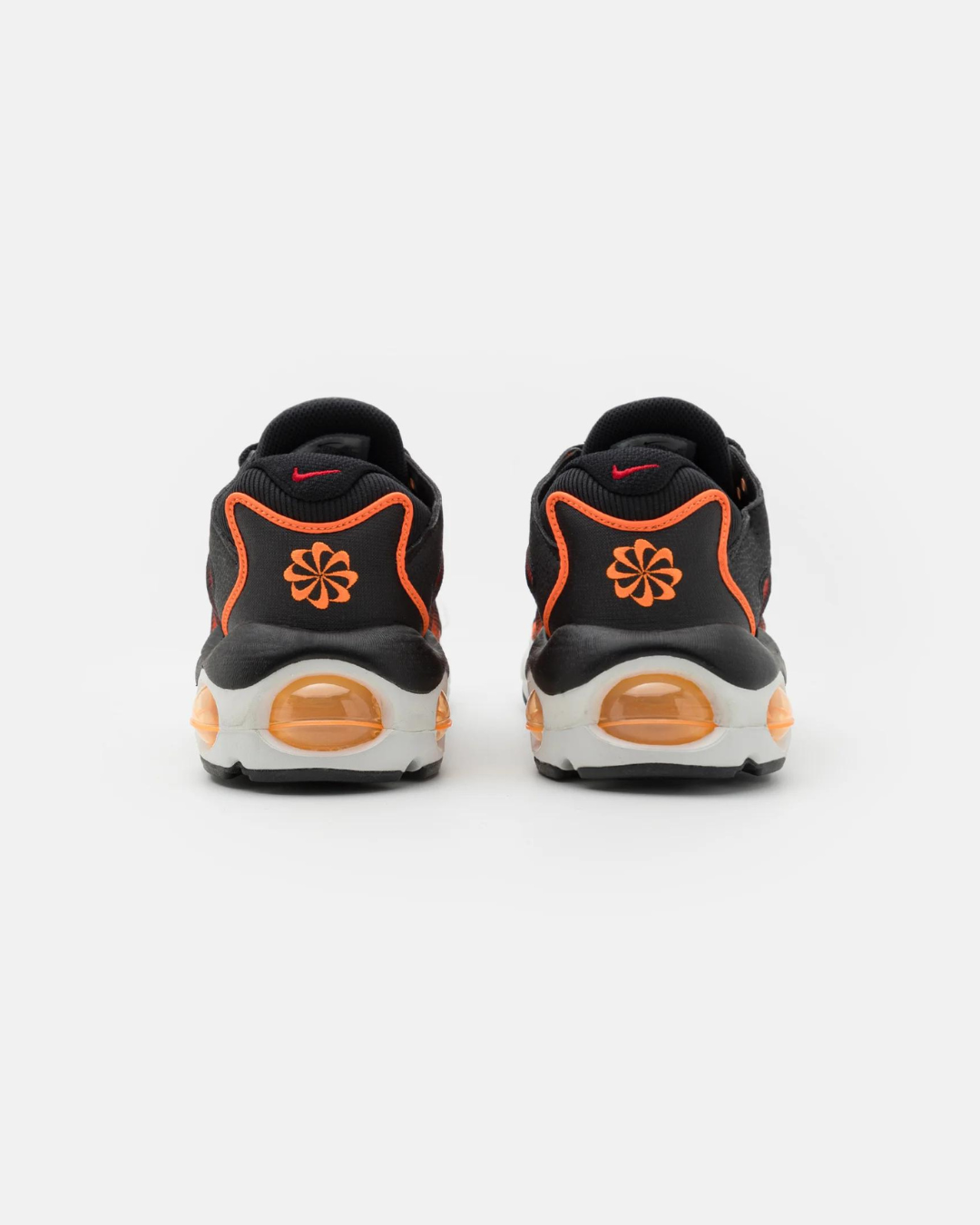 Nike Air Max TW SE - Noir/Orange