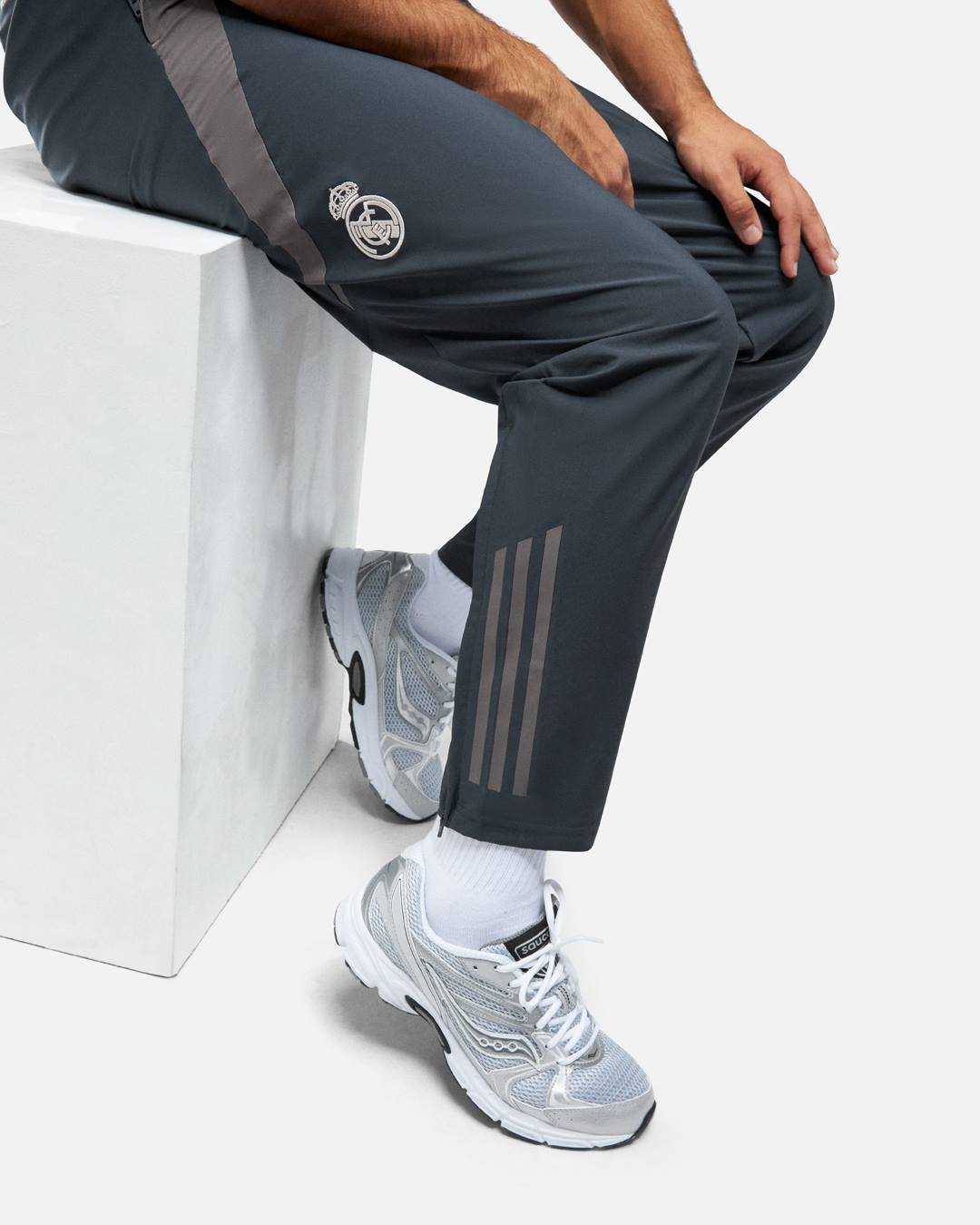 Pantalon de survêtement Real Madrid 2025 - Gris