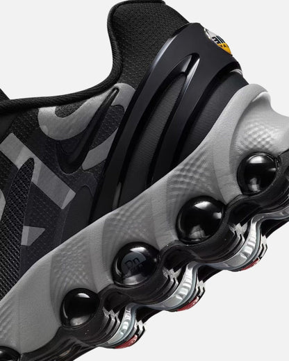 Nike Air Max DN8 x PSG - Black/Grey